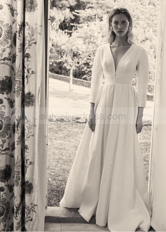 Long Sleeves Ivory Jacquard Keyhole Back Wedding Dress Long Sleeves Ivory Jacquard Keyhole Back Wedding Dress